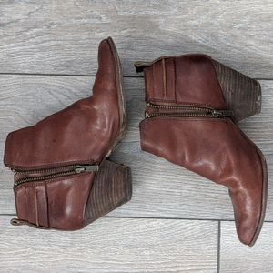 Frye Reina Belt Heeled Ankle Booties